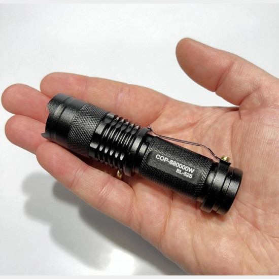 Ручний ліхтарик BL 525 USB Micro заряд Ручний ліхтарик BL 525 USB Micro заряд